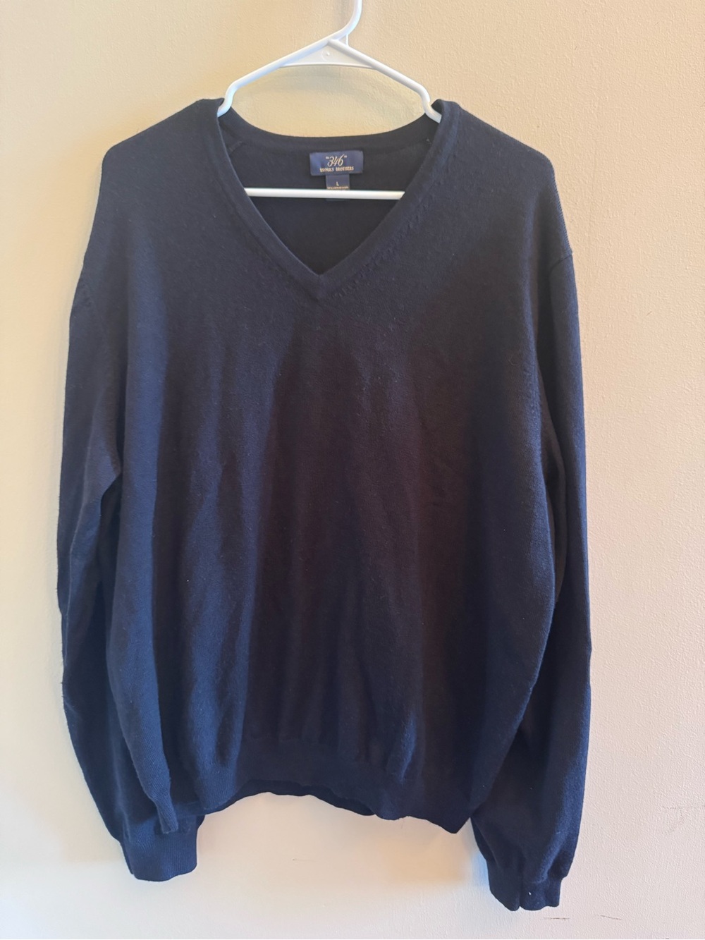 Brooks Brothers 346 Men’s Large Merino Wool V Neck Sweater Navy Blue